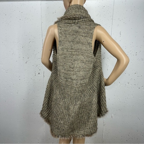 Alberto Makali Size Medium Alpaca Wool Knit Blend Rabbit Fur Trim Vest Cardigan - Picture 5 of 15